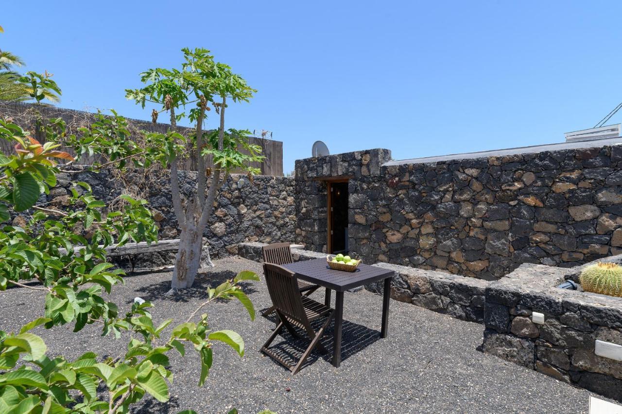 Eco Living Olivos76 Lägenhet Tías Exteriör bild
